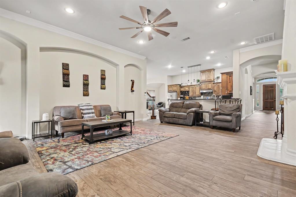 393 Bayhill Drive