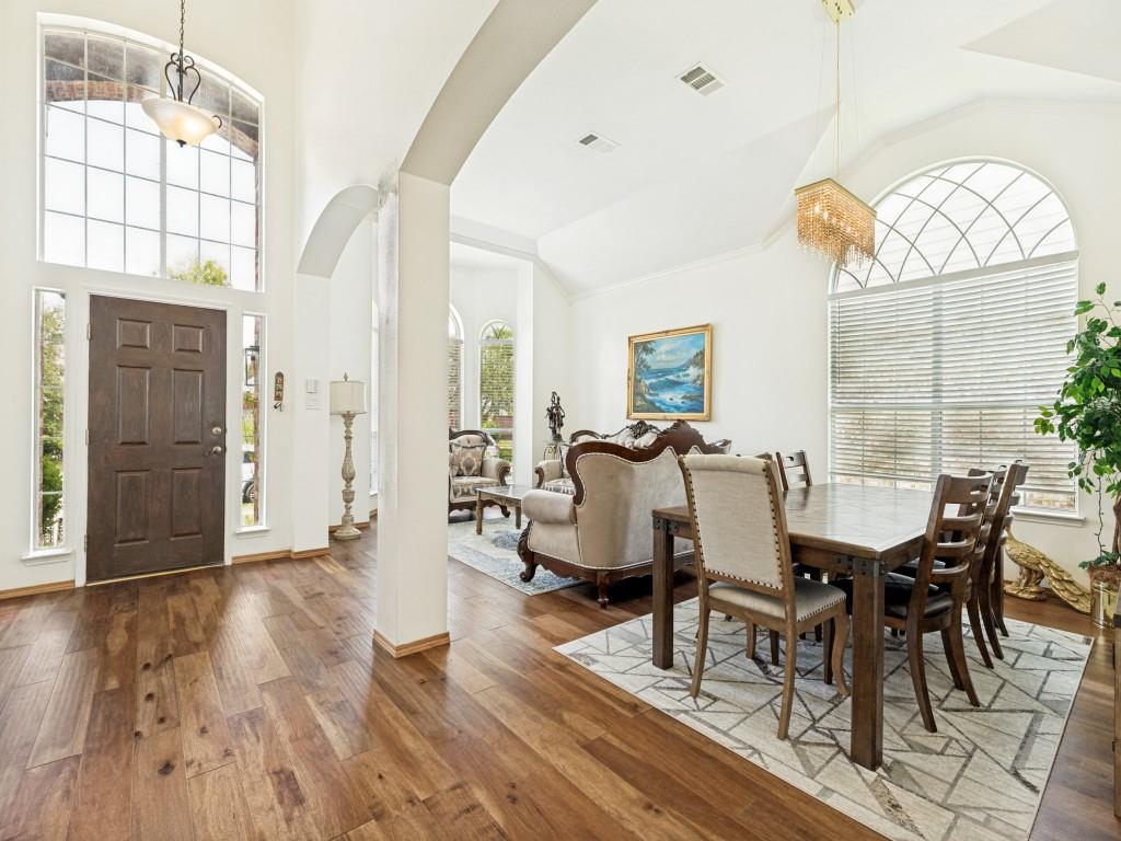 5913 Vineyard Lane