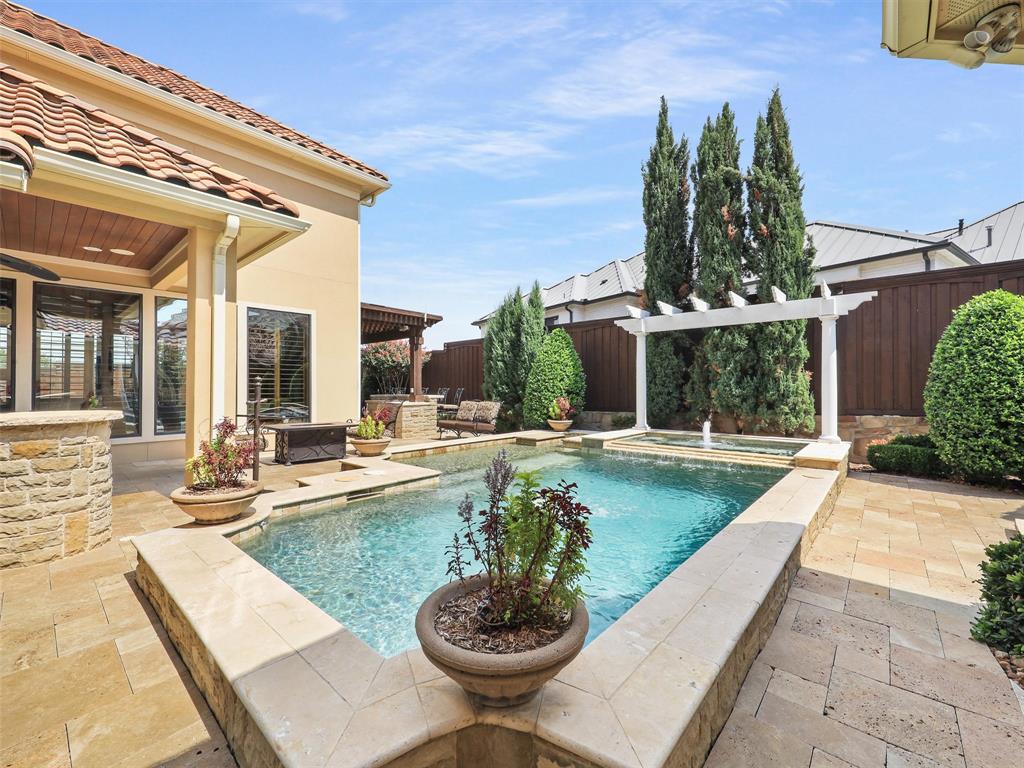 Wyndsor Pointe - Residential