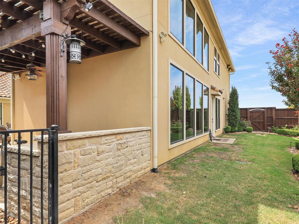 Wyndsor Pointe - Residential