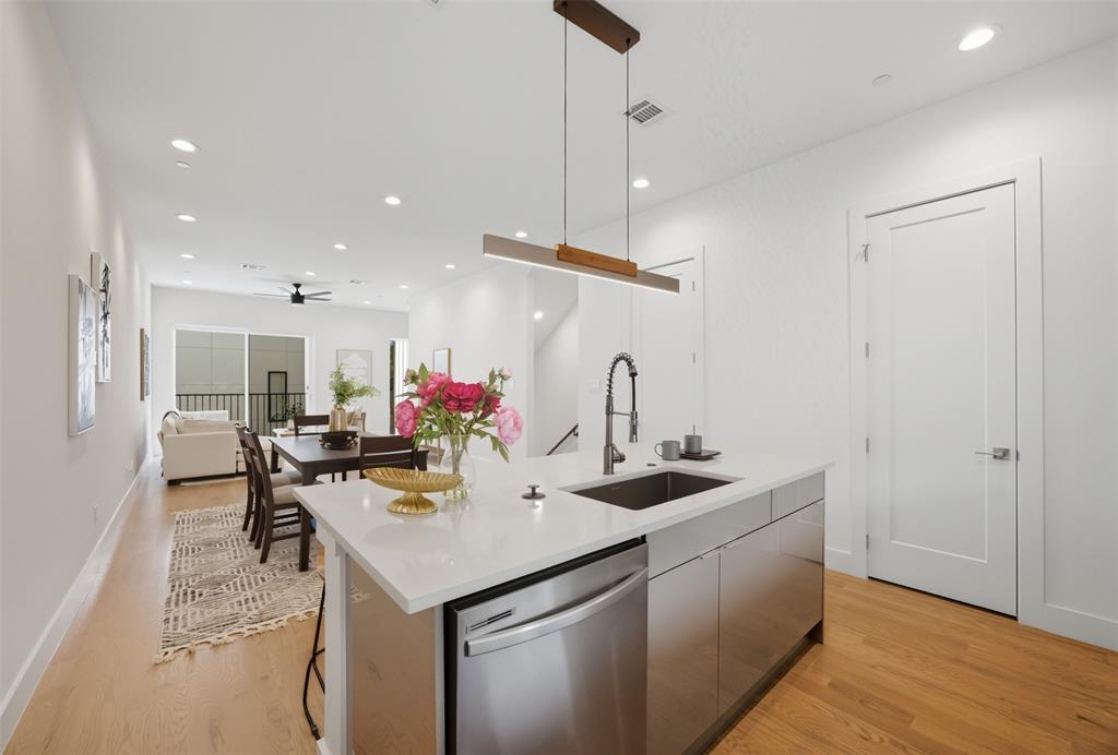 MIDTOWN HEIGHTS CONDOMINIUM - Residential