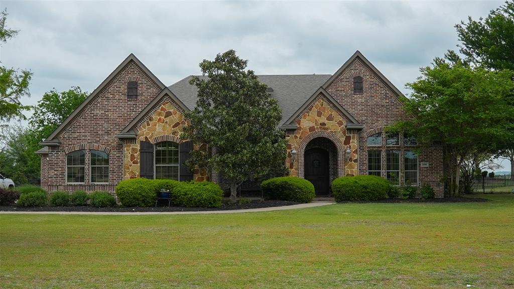 6590 Lark Circle