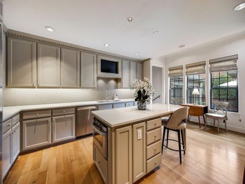 Tiny photo for 5 Duncannon Court, Dallas, TX 75225 (MLS # 21190871)