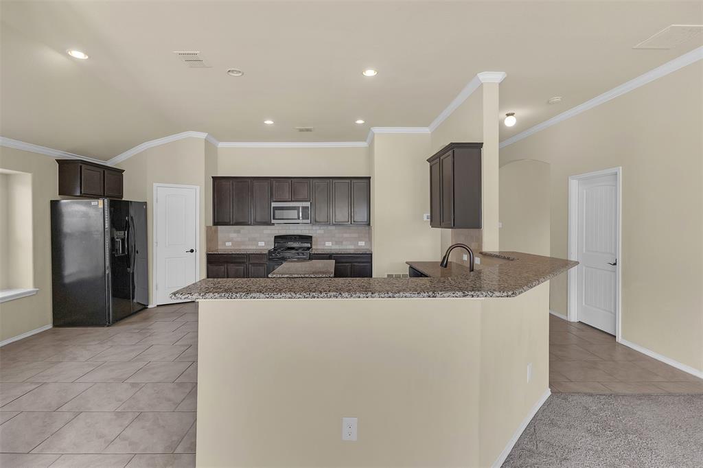 Mistletoe Hill Ph VI & Vii - Residential Lease