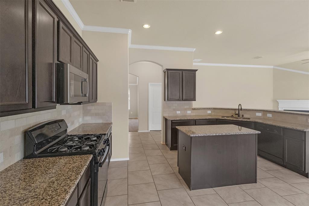 Mistletoe Hill Ph VI & Vii - Residential Lease