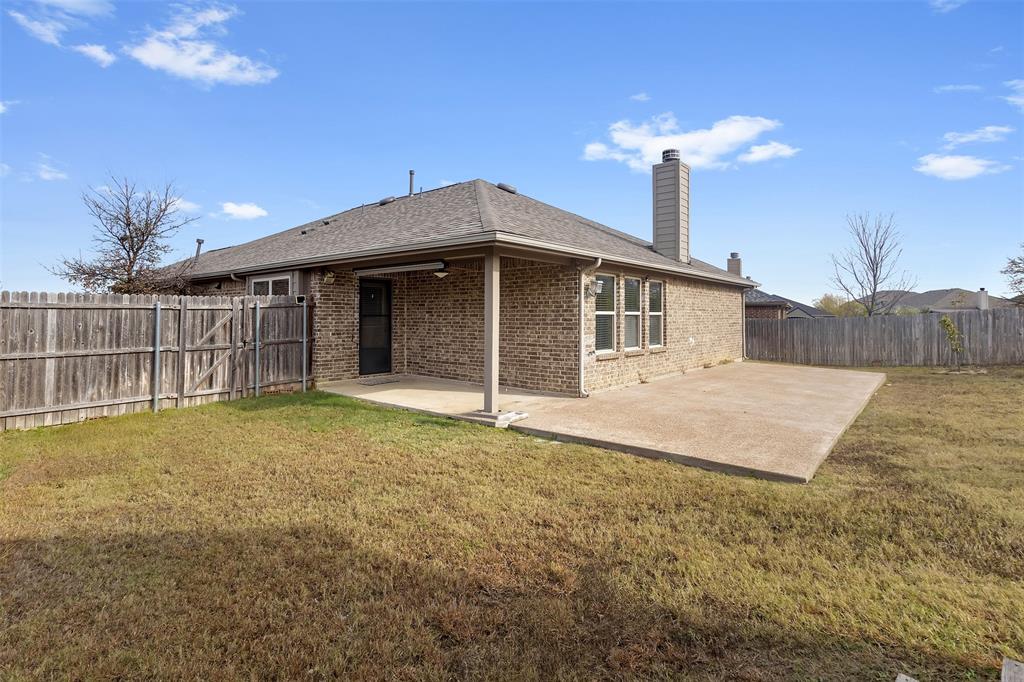 Mistletoe Hill Ph VI & Vii - Residential Lease