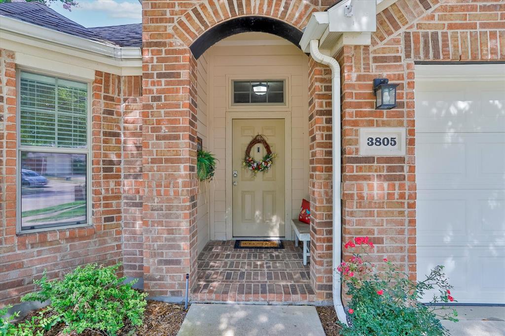 3805 Denridge Lane