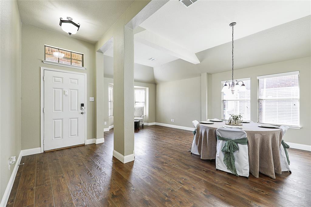 3805 Denridge Lane