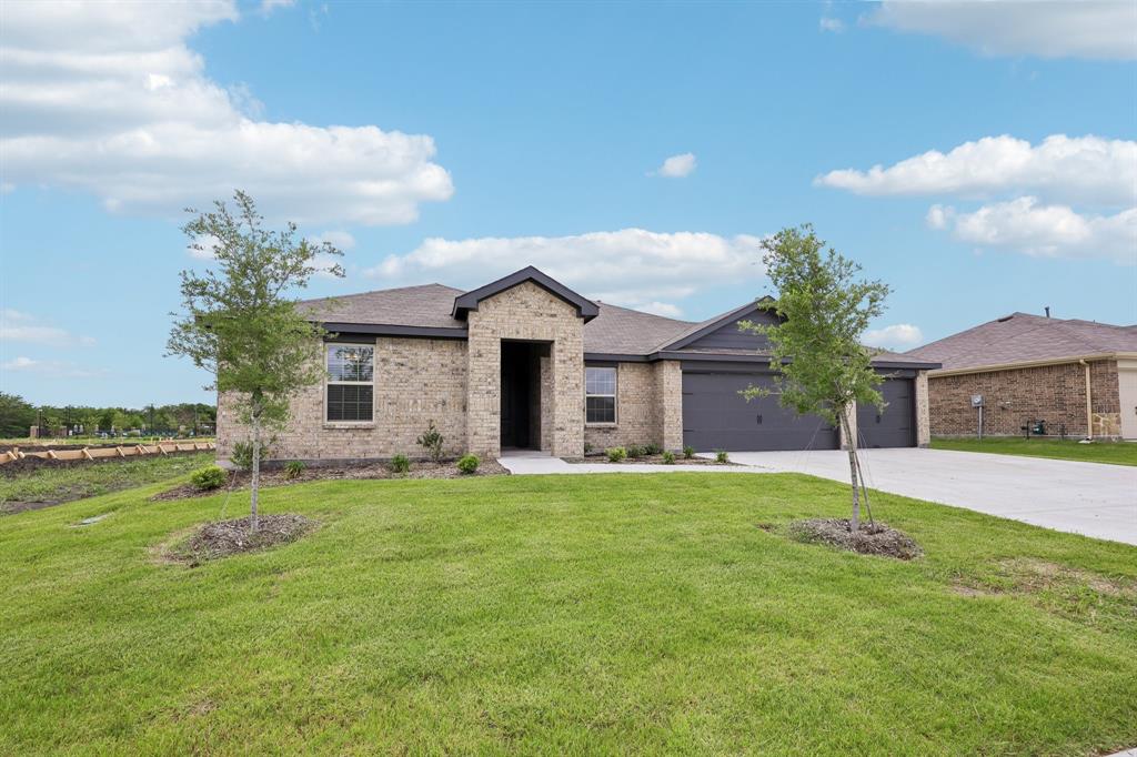 205 Roughrider Trail