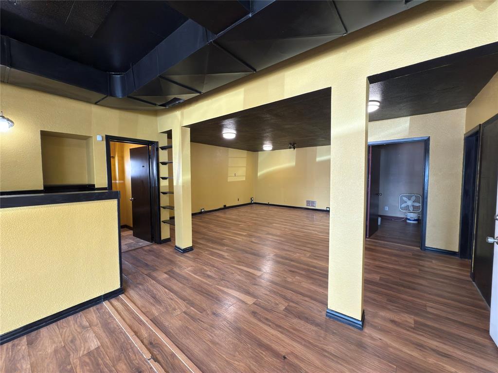 University Crossing - Commercial Lease