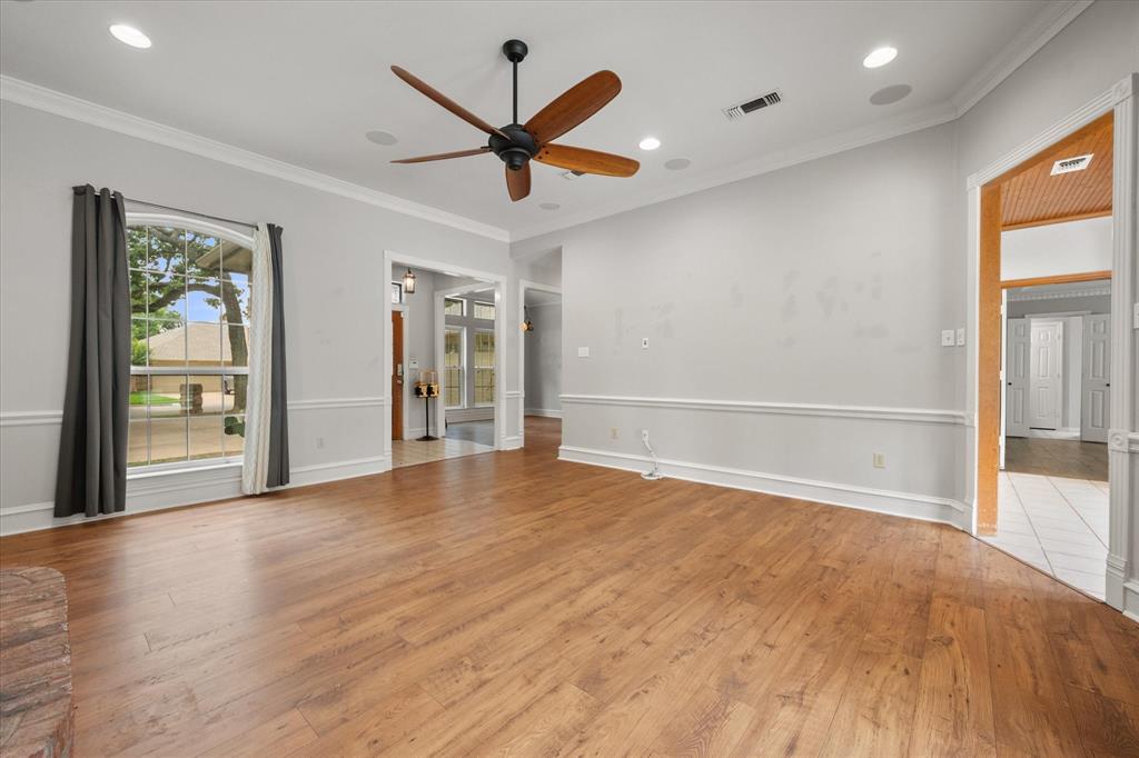 Royal Gate Add - Residential