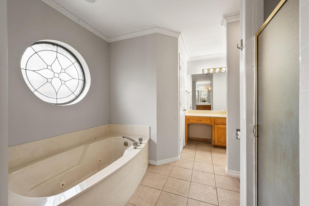 Royal Gate Add - Residential