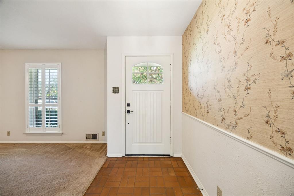 1409 Navaho Trail