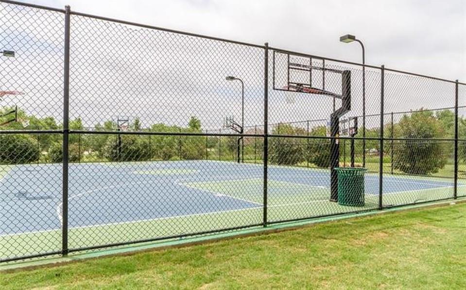 Villages Of Crawford Farms - Residential Lease