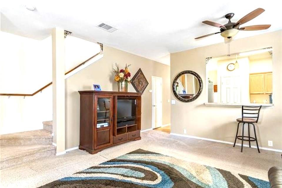 Villages Of Crawford Farms - Residential Lease