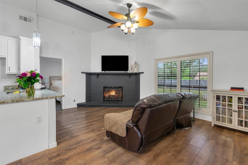 4112 Spindletree Lane