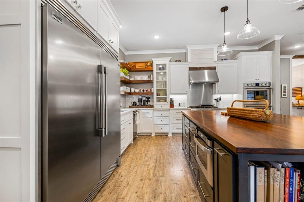 A100018-A0018 T QUEVADO - Residential