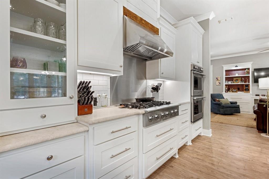 A100018-A0018 T QUEVADO - Residential
