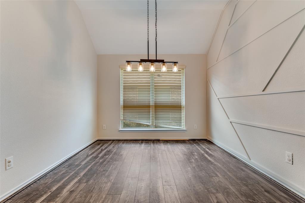 1404 Majestic Meadows Drive