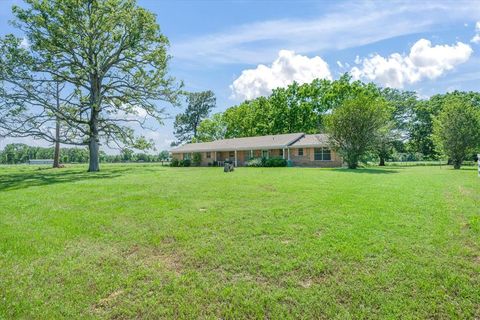 Photo of 1310 Vz County Road 2135, Canton, TX 75103 (MLS # 21259017)