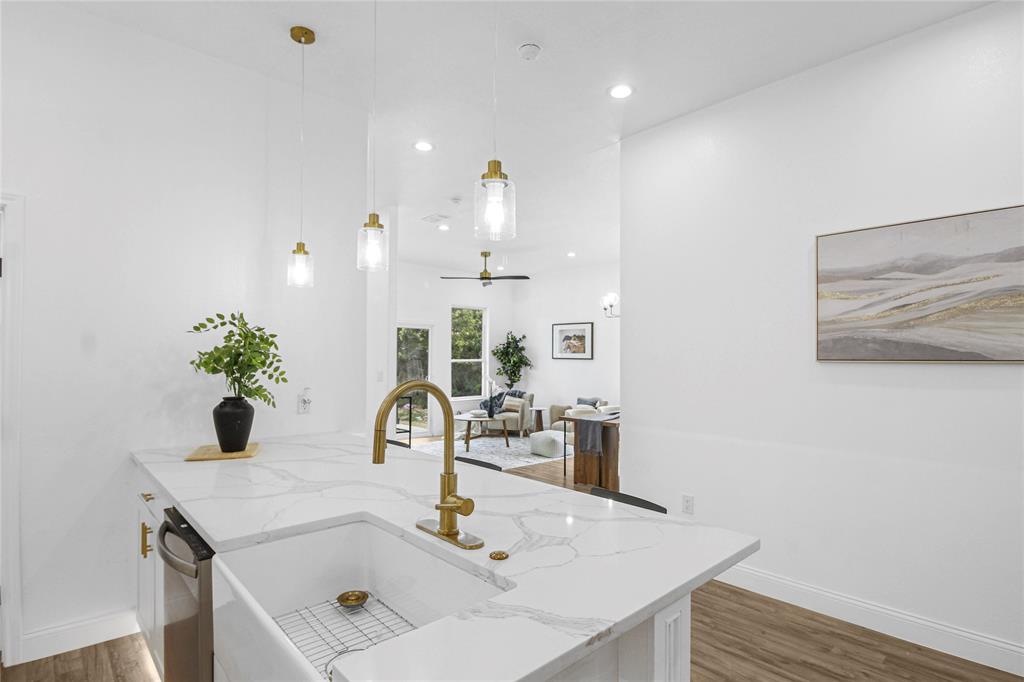 Harbor Point - Residential