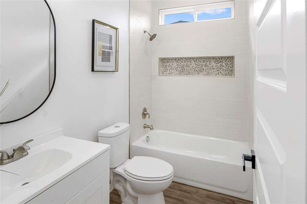 Harbor Point - Residential