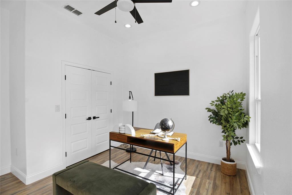 Harbor Point - Residential