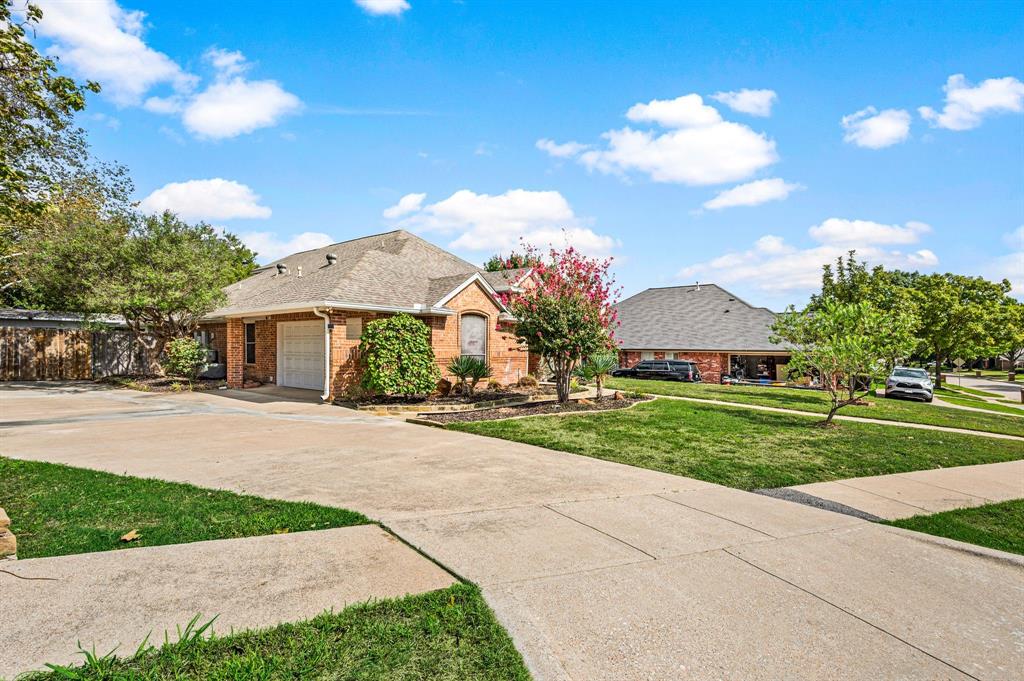 7613 Woodhaven Drive