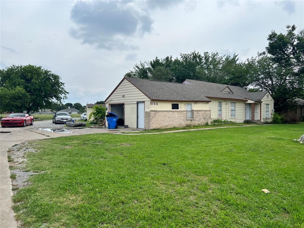 8130 Lakeview Parkway