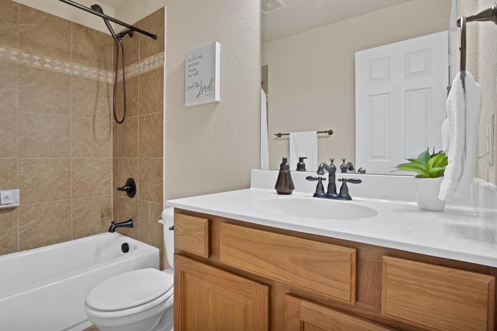 Mistletoe Hill Ph III - Residential