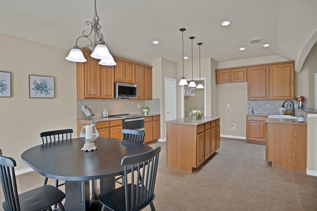 Mistletoe Hill Ph III - Residential