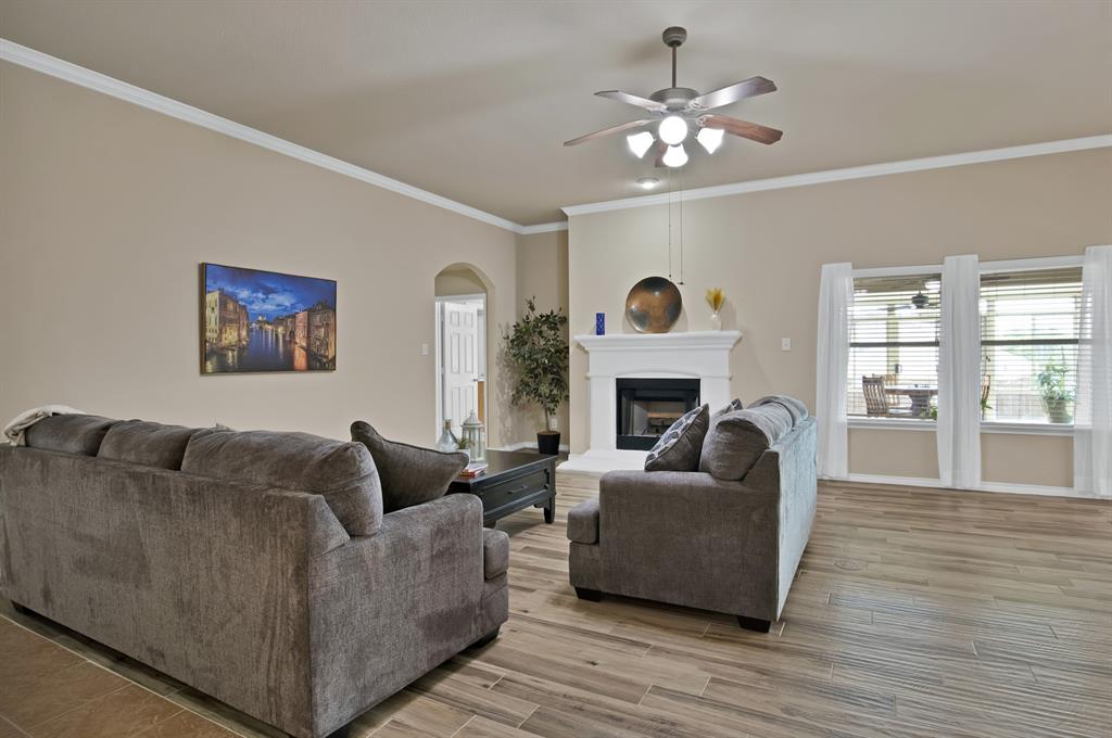 Mistletoe Hill Ph III - Residential