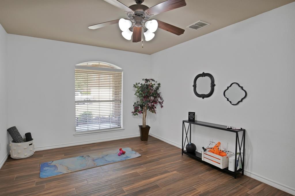 Mistletoe Hill Ph III - Residential