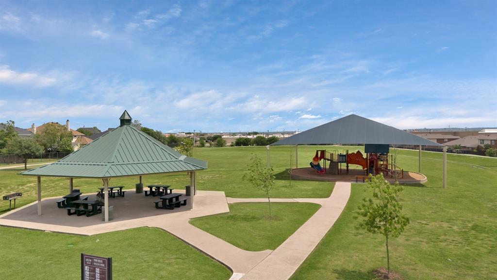 Mistletoe Hill Ph III - Residential