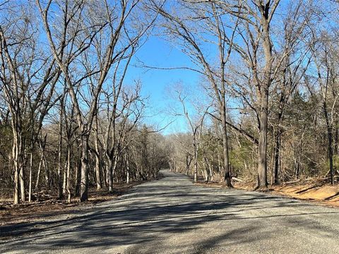 108 Deadwood Drive Tishomingo OK 73460