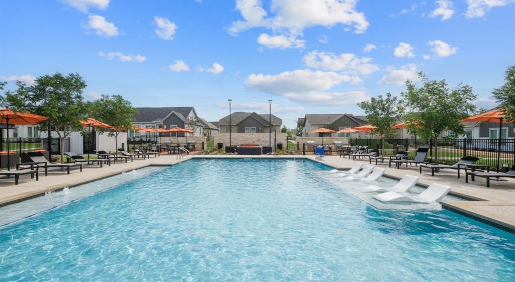 Avendale Painted Tree - Residential Lease