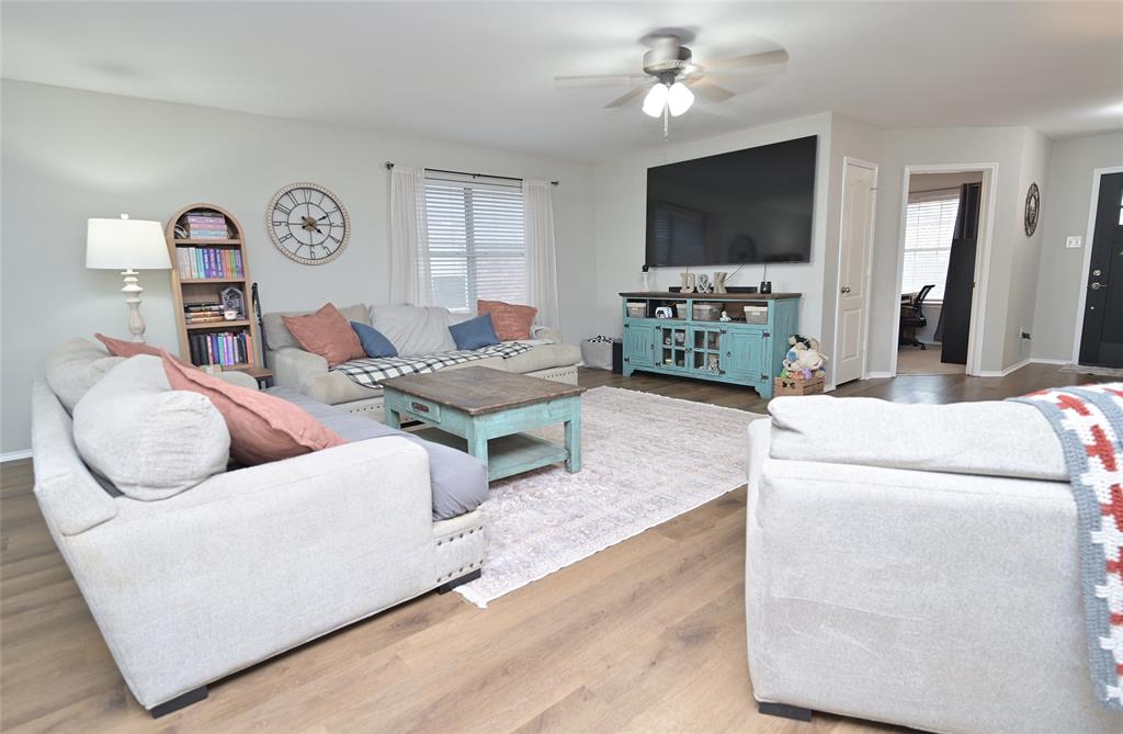 Saddlebrook Estates Ph 2 Krum - Residential