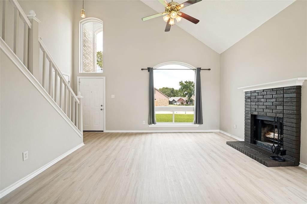 143 Cresthaven Drive