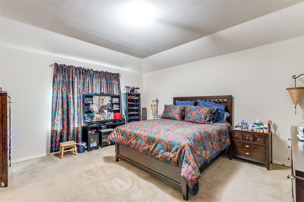 9513 Crooked Cat Drive