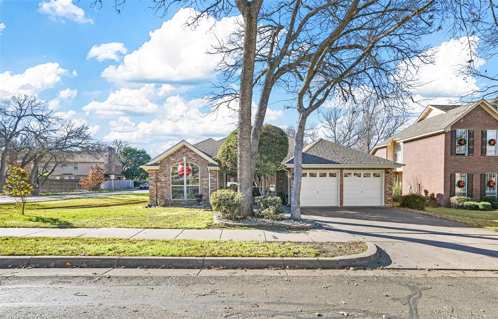 3201 Oleander Court