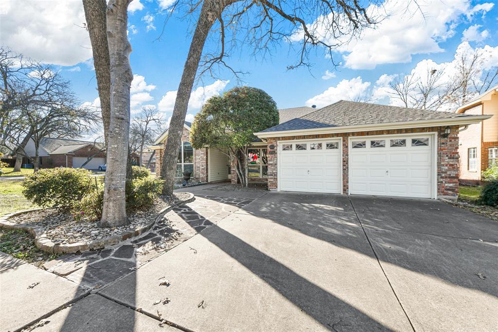 3201 Oleander Court