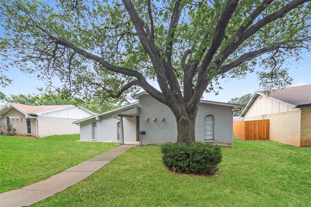 1514 Carnation Drive