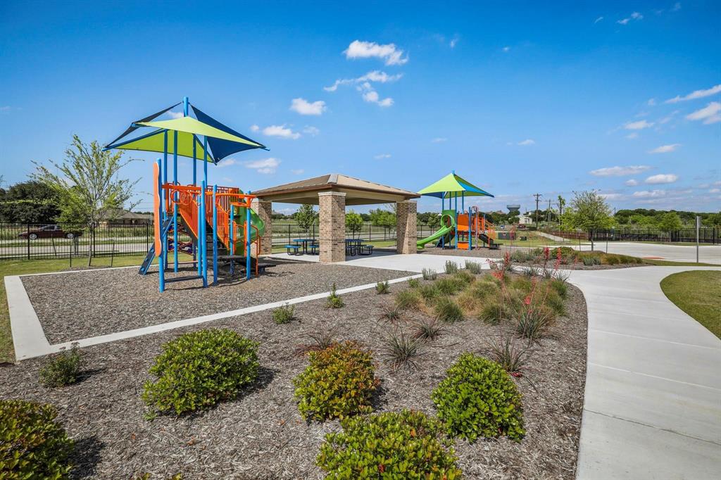 Presidio West - Residential