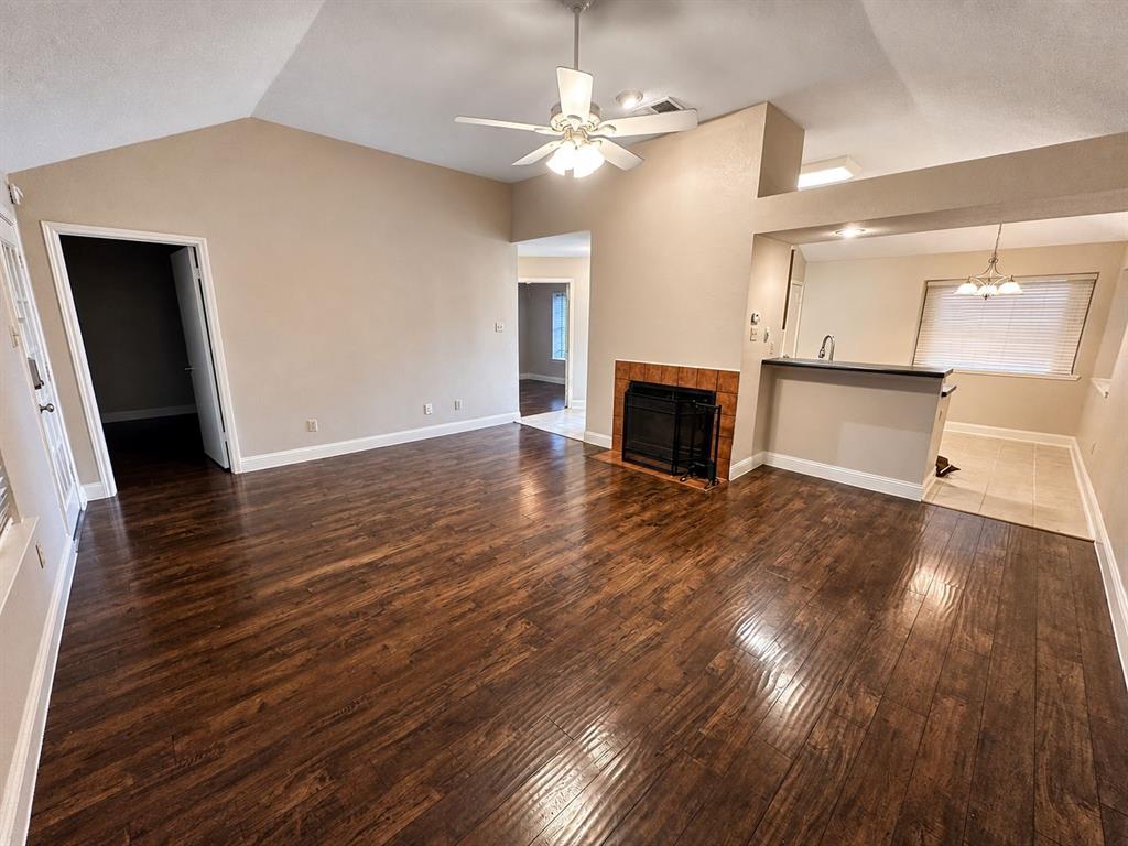 550 Lee Drive