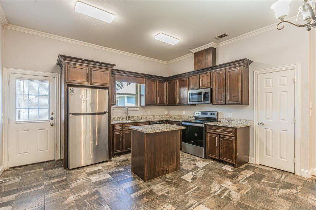 Colonual Weisenberger 03 - Residential