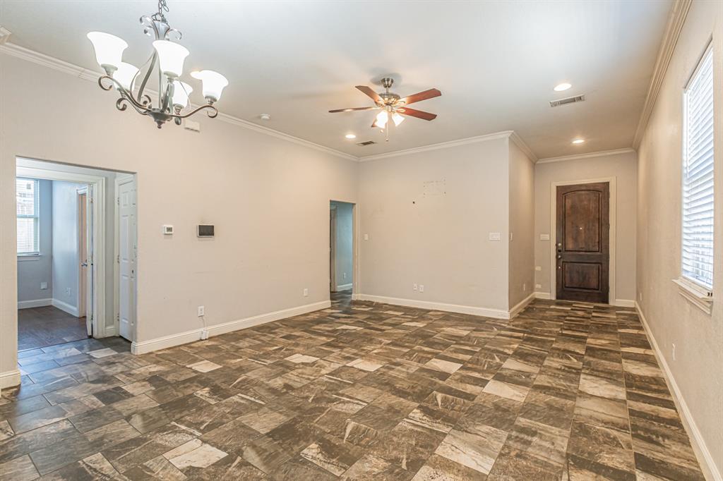 Colonual Weisenberger 03 - Residential