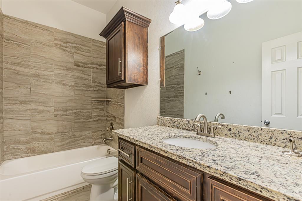 Colonual Weisenberger 03 - Residential