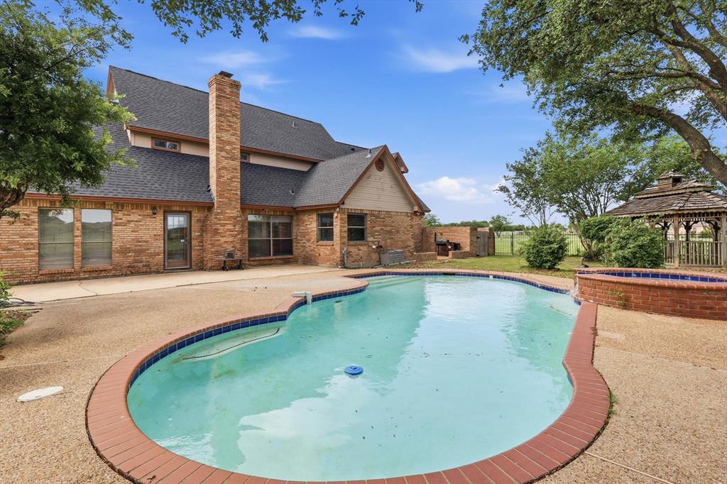 211 Bayne Road