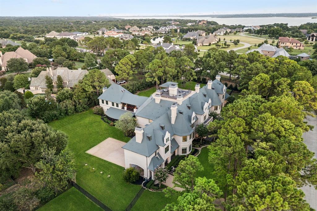 Chateau Du Lac Ph I - Residential