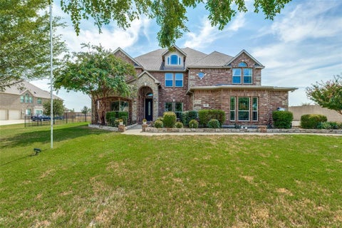 Photo of 195 Las Colinas Trail, Cross Roads, TX 76227 (MLS # 21397157)